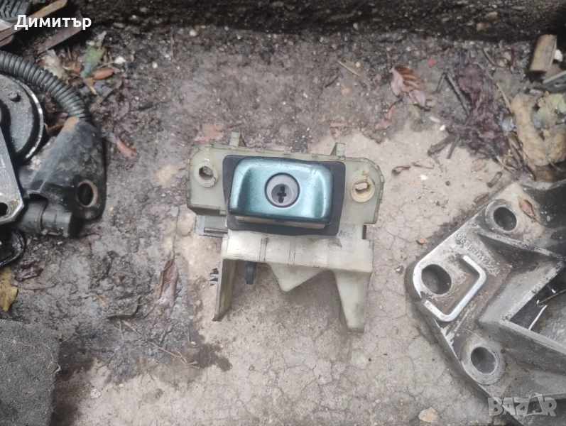 Патрон - Бутон Заден Капак За Ситроен Ксара 1998г / Citroen Xsara 1998y, снимка 1