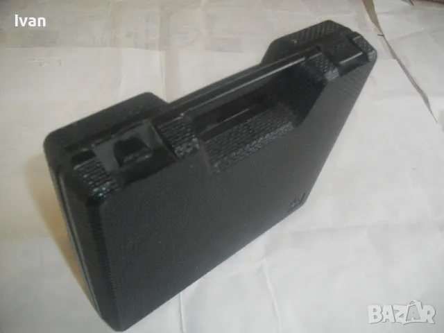 НОВ БЕЛГИЙСКИ ПНЕВМАТИЧЕН ПРАВ ШЛАЙФ ЗАХВАТ ф6 мм ПЪЛЕН КОМПЛЕКТ 12 ЧАСТИ VOS, снимка 2 - Други инструменти - 49327803