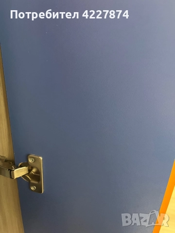 Секция с жълто фолио, но отдолу е синия, снимка 8 - Секции и витрини - 52497645