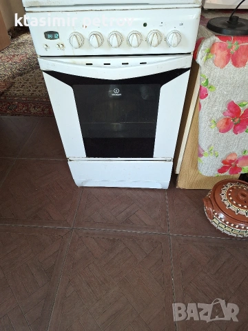 комбинирана готварска печка Индезит