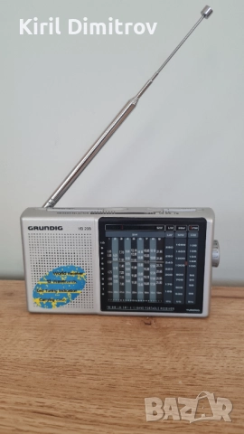 Радиоприемник Grundig Yaht Boy 208, снимка 3 - Радиокасетофони, транзистори - 52867159