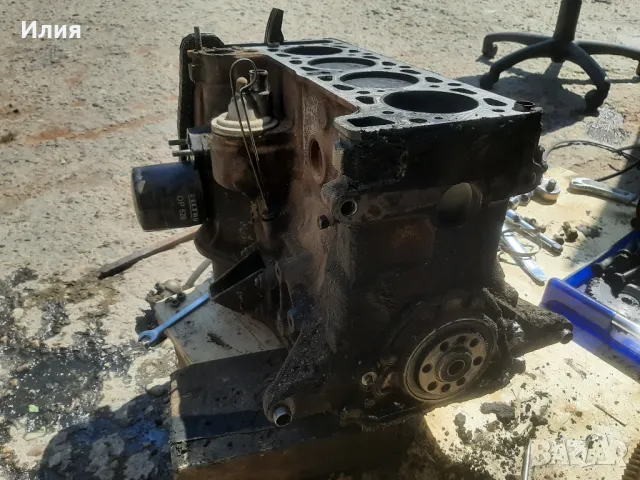 Продава се блок 2103 от Лада, снимка 3 - Части - 50282589