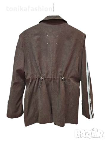 Комплект с овърсайз сако , снимка 6 - Костюми - 51578395