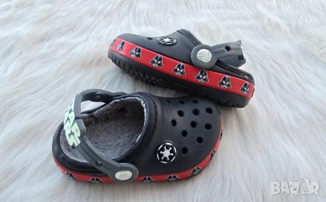 Оригинални Crocs STAR WARS №21-22, снимка 10 - Детски сандали и чехли - 50360627