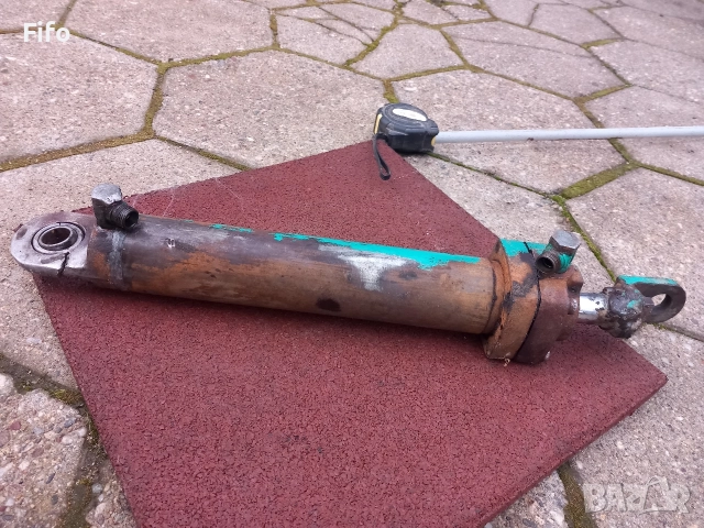 Хидравличен цилиндър за ремонт, снимка 2 - Селскостопанска техника - 52992253