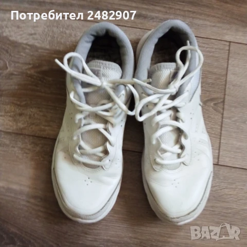Дамски маратонки Nike, снимка 3 - Маратонки - 51286854