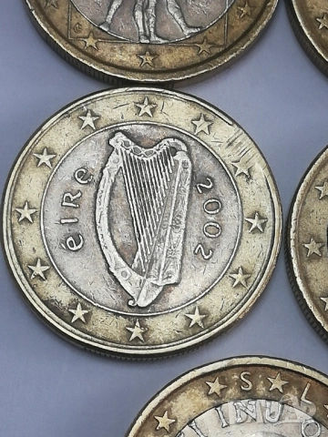 11 монети от 1 евро различни, снимка 8 - Нумизматика и бонистика - 50436123