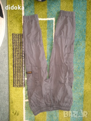 Спортен панталон с джобове 