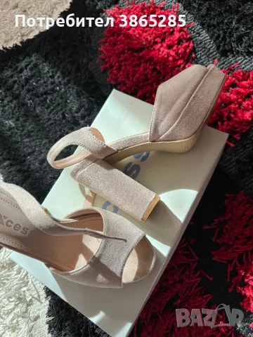 Токчета, снимка 2 - Дамски обувки на ток - 49942425