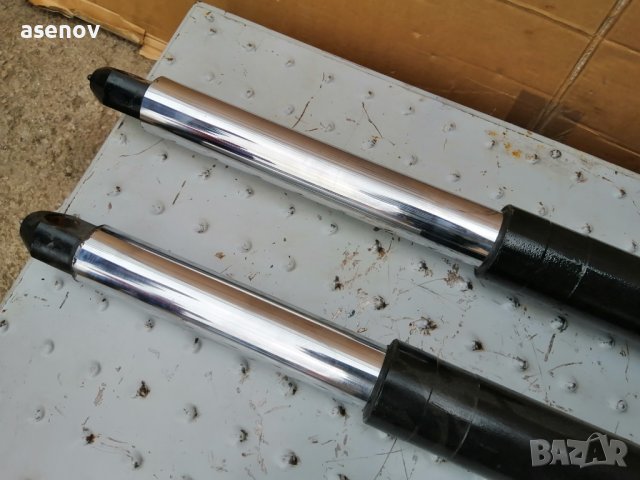 Хидравличен цилиндър , снимка 2 - Резервни части за машини - 40577078