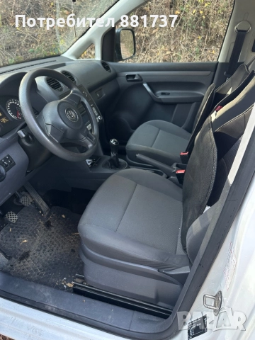 VW Caddy 1.6 TDI, снимка 9 - Автомобили и джипове - 52488291