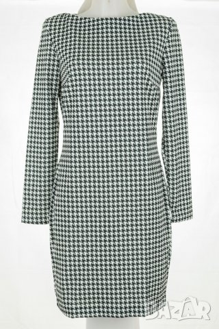 Елегантна рокля марка Colour Mist - M, снимка 2 - Рокли - 37663448