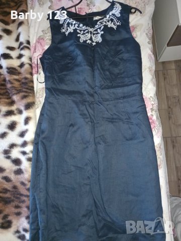 Дамска рокля