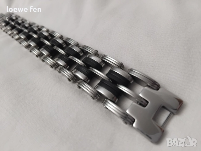 Мъжка гривна неръждаема стомана и силикон !