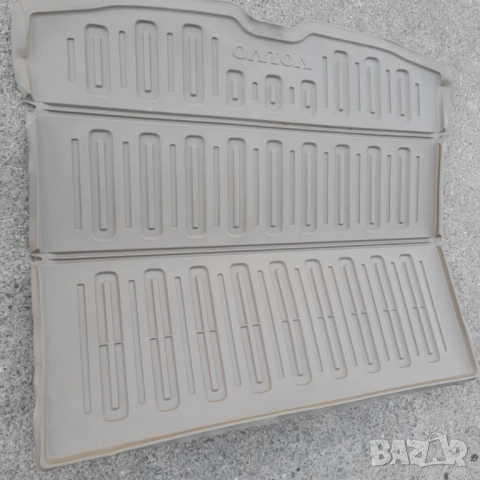 Оригинален леген за багажник за Волво, снимка 2 - Аксесоари и консумативи - 52234282