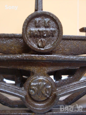 Стар кантар с тасове., снимка 4 - Антикварни и старинни предмети - 52495671