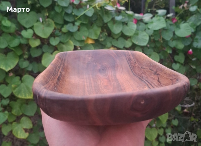Ръчно изработена купа от орех с уникална форма, снимка 3 - Аксесоари за кухня - 51567647