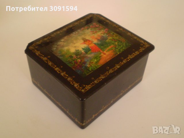Старинна Руска ръчно рисувана кутия Л. Морозов-Катюша, снимка 3 - Колекции - 35404828