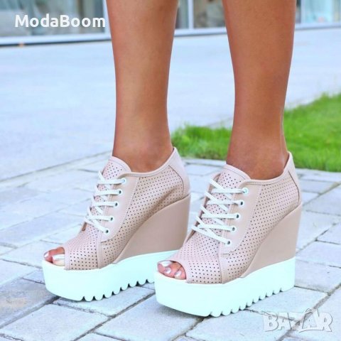 Летни боти на платформа , снимка 2 - Дамски боти - 37262991