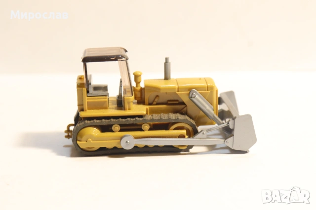 WIKING H0 1/87 ТРАКТОР БАГЕР ФАДРОМА ТОВАРАЧ КАМИОН МОДЕЛ, снимка 4 - Колекции - 53329049