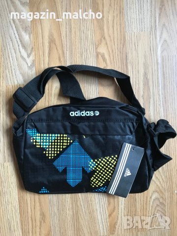 Чанта Adidas, снимка 1 - Чанти - 27662048