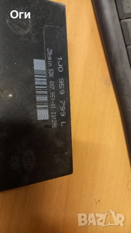 Комфорт модул за Skoda Octavia I Sedan (09.1996 - 12.2004), № 1J0 959 799 L, снимка 2 - Части - 52539744