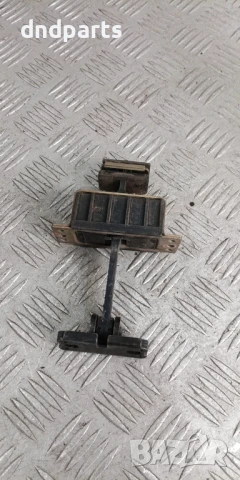 Стопер врата Mercedes C-Class W203 2002г.(заден десен)	