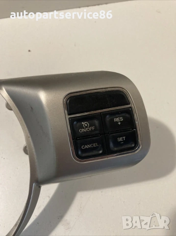 Бутон за волан за Jeep Compass 2.2 CRD (2011) 56046405AA, снимка 2 - Части - 53595679