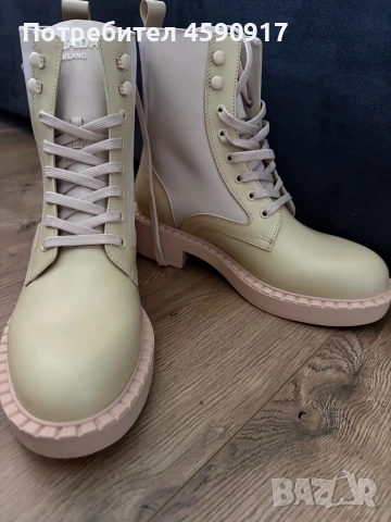 Нови боти Prada, снимка 3 - Дамски боти - 52577244