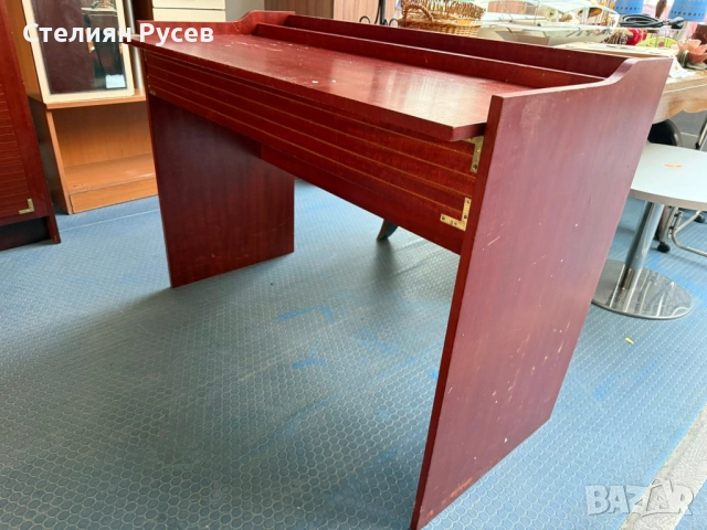 021133 бюро от дърво 110/55см цена 70 лв или 35,79 евро смр -110см / 55см широко, 75см високо - МДФ 