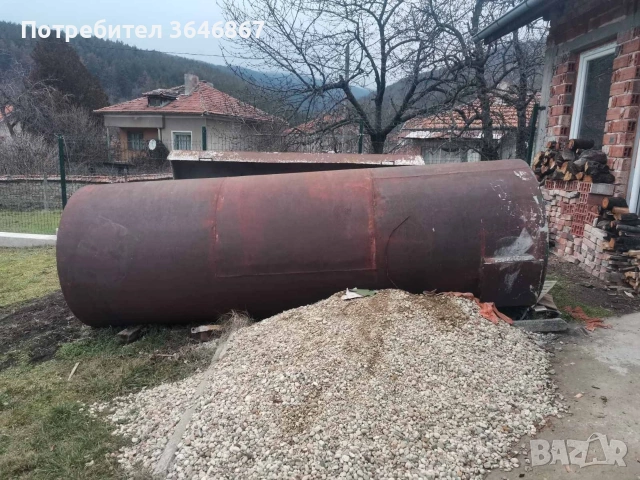 метална цистера