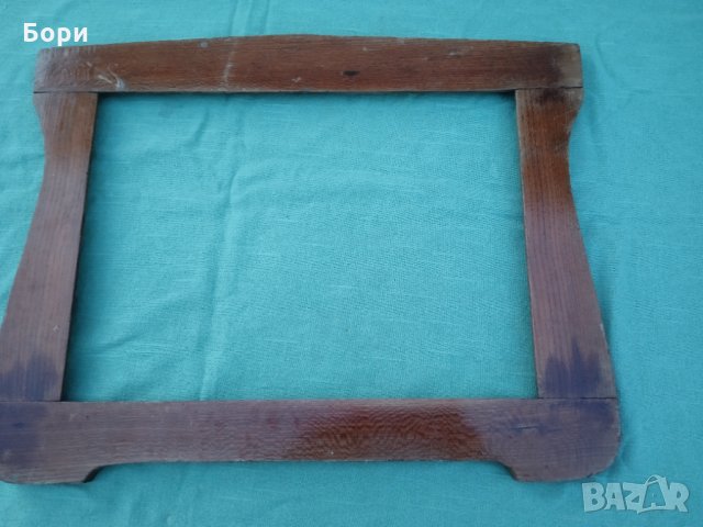 Стара дървена рамка