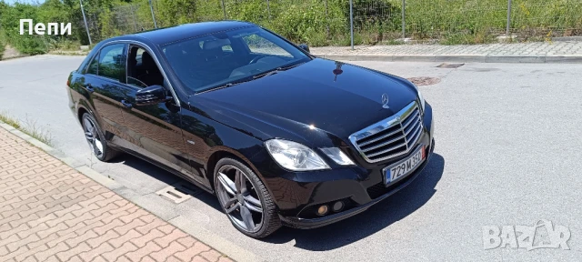 Продава Мерцедес Е200CDI 2010г. 136кс. Кожа, Навигация, снимка 6 - Автомобили и джипове - 50852597
