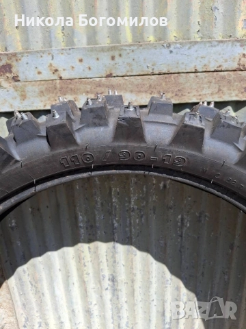 Гуми с шипове за мотор , снимка 2 - Гуми и джанти - 51585349