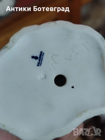 испанска порцеланова фигура , снимка 2 - Антикварни и старинни предмети - 52218712