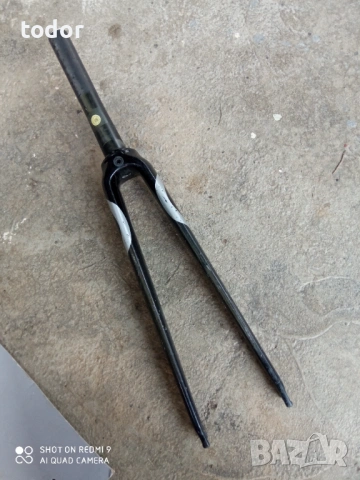 карбонва вилка ,28 цола,