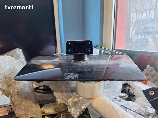 оригинална стойка телевизор JVC модел LT-32VH30K