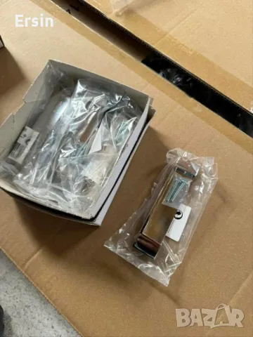 Оригинална дръжка SIRO Knaus&Tabbert (Чисто нови) (имам налични бройки) Цена за брой 12.00 лева, снимка 1