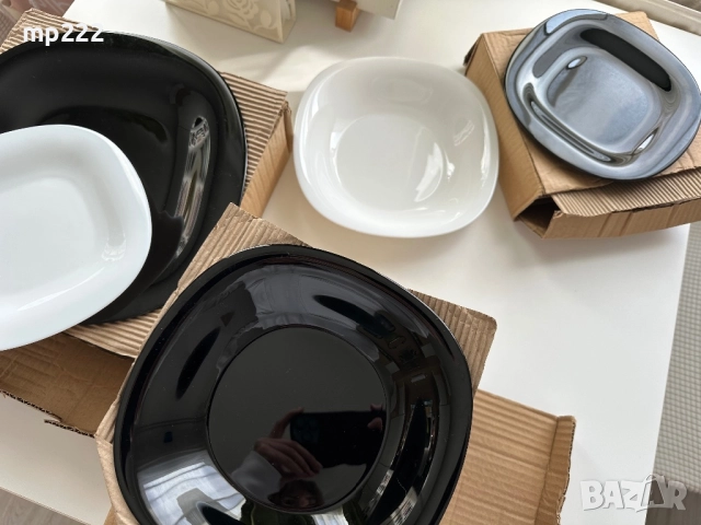 Сервиз за хранене Carine LUMINARC, снимка 4 - Сервизи - 52635716