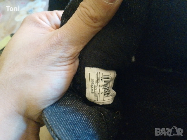 обувки golddigga uk6 euro -39.5 за жена момиче , снимка 4 - Дамски ежедневни обувки - 53604122