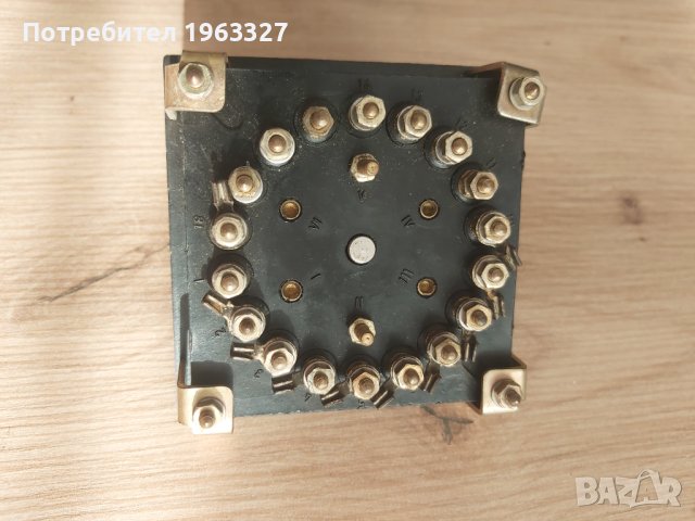 Превключвател Р-8, снимка 2 - Резервни части за машини - 43534780