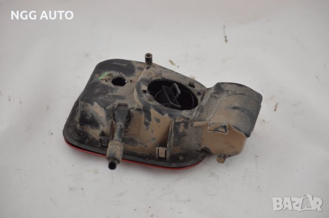 Вратичка резервоар + капачка  за Renault Clio III Hatchback 4+1 вр, снимка 3 - Части - 36972299