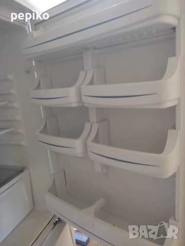 Продавам  употребяван хладилник с фризер GAMALUX, снимка 5 - Хладилници - 51287259
