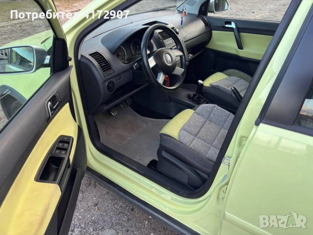 VW Polo Cross Отлично състояние!, снимка 7 - Автомобили и джипове - 52643892
