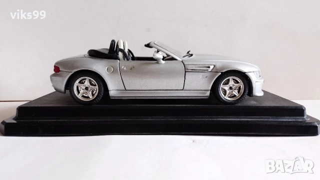 Метални колички Bburago, Maisto и Welly 1:24, снимка 7 - Колекции - 51453306