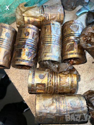 0,0 мм 0,4 мм 0,8 мм Бутала за компресора на КАМAЗ и ЗИЛ 130-3509160-А2 СССР нови