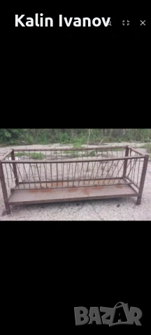 Продавам ясла за животни