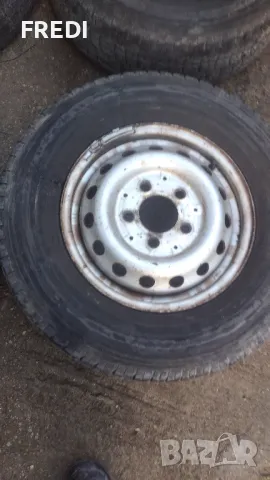 225/70/15С за Мерцедес Спринтер., снимка 2 - Гуми и джанти - 47962342