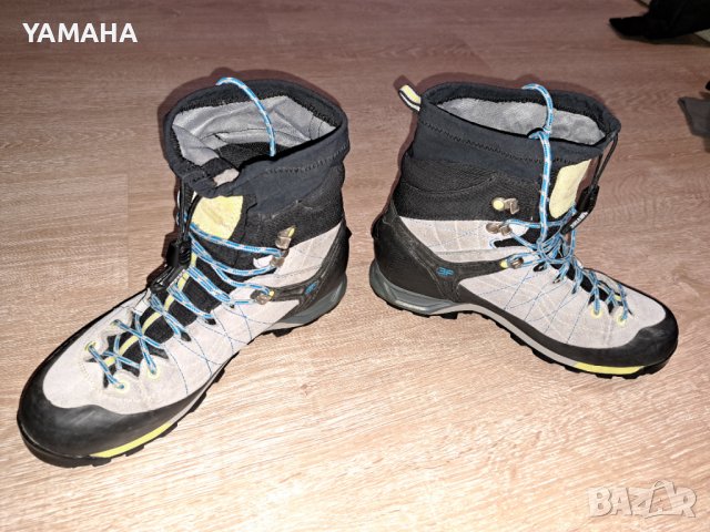 Salewa  Дамски  Туристически  Обувки 40, снимка 4 - Дамски апрески - 38863003