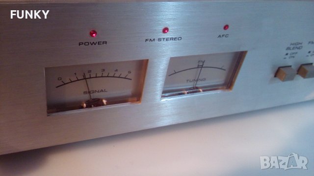 Akai AT-2400 FM AM Tuner 1977 - 1979, снимка 4 - Ресийвъри, усилватели, смесителни пултове - 39397124